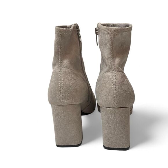 MARC FISHER Needit Stretch Booties, Light Grey, New. Size 8.5 - Picture 10 of 12